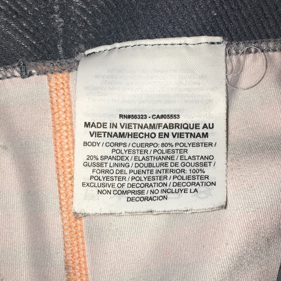 Nike Pros - Picture 2 of 3